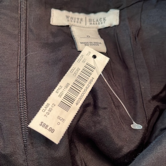 WHBM EMBROIDERED FLOWER TULIP HEM SKIRT - Picture 7 of 8